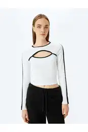 Crop T-Shirt Long Sleeve Window Detail Slim Fit Crew Neck Piping