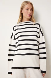 Happiness stanbul Women's Ecru Black Striped Oversize Knitwear Sweater