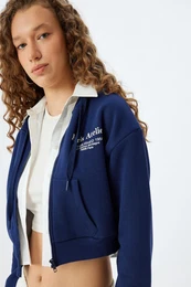 Raised Zippered Sweatshirt Crop Back Printed Pocket Detail Slim Fit