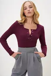 Trend Alaat Stili Women's Burgundy Snap Camisole Blouse