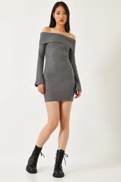 Women Madonna Collar Midi Length Dress 0202