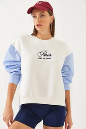 Women's Crew Neck Shirt Sleeve Garnish 3 Thread Inside Raised Embroidered Sweatshirt