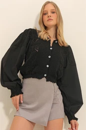 Trend Alaat Stili Women's Black Crew Neck Openwork Sleeves Scalloped Crop Knitwear Cardigan
