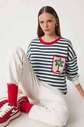 Happiness stanbul Women's Ecru Green Knit Pocket Striped Raised Knit Sweatshirt
