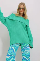 Trend Alaat Stili Women's Green Madonna Collar Ribbed Oversize Sweater