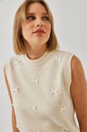 Women's Bow Sweater