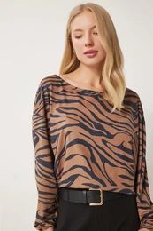 Happiness stanbul Women's Black Beige Zebra Patterned Suede Blouse