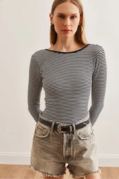 Women's Striped Black Double-Sided Flexible Blouse