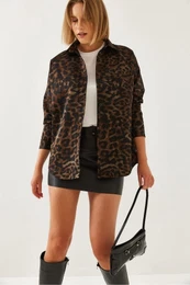 Women's Leopard Print Bat Sleeve Shirt