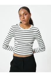 Long Sleeve Crop T-Shirt Crew Neck Slim Fit Cotton