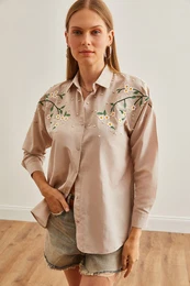 Women's Daisy Stone Embroidery Detailed Oversize Woven Shirt
