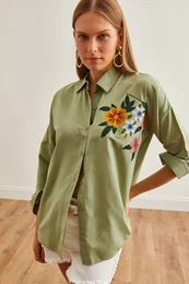 Women's Floral Mold Green Embroidery Detailed Oversize Woven Shirt
