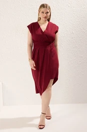 Curve Maroon Weaving Pleated Waist Dress