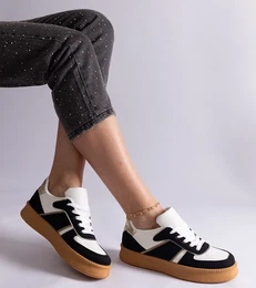 White trainers Justar