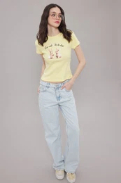 Light Yellow Rabbit Printed Fitted/Fits Body Knitted T-Shirt