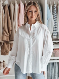 enska oversized majica s podaljanim hrbtom