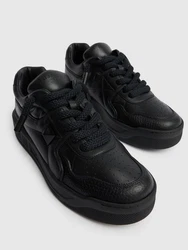 Lacklederpumps One Stud Schwarz