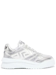 Sneakers odissea