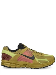 Zoom Vomero 5 Sneakers