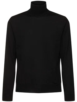 Turtleneck Pullover