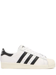 Sneakers superstar 82
