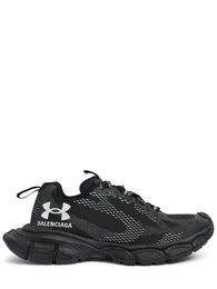 Techno-sneakers under Armour 3xl