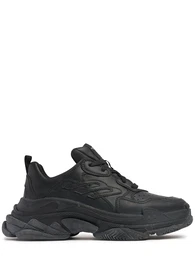 Sneakers triple S