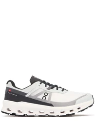 Sneakers cloudvista 2