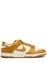 Dunk Low Retro Sneakers