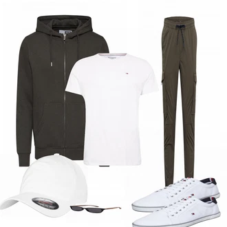 Outfit mit Weiß T-Shirt Tommy Jeans "Alltagsoutfit"