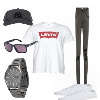 Outfit mit Weiß Sneaker Nike Sportswear "Skurr"