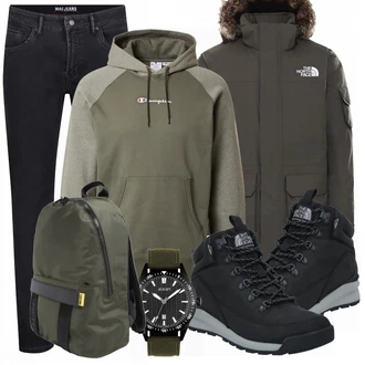 Outfit mit Blau Stiefel The North Face "Street Style Outfit"