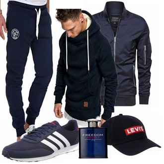 Outfit mit Blau Schuh Adidas "Street Style Outfit"