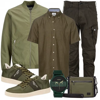 Outfit mit Grün Sneaker Replay "Street Style Outfit"