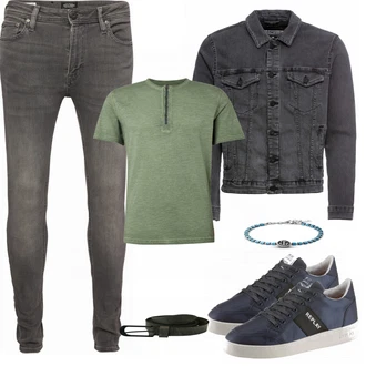 Outfit mit Weiß Sneaker Replay "Tom Taylor"