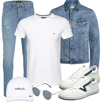 Outfit mit Blau/Hellblau Damen 7/8-Länge Jeans/Knöchelstiefel/Girlfriend Jeans/Jeans mit Schlitz/Jeans mit Loch/Low Rise Jean/Lederjacken/Lederjacke/Slim Fit Jeans/Tapered-Jeans Jack & Jones "Alltags Outfit"