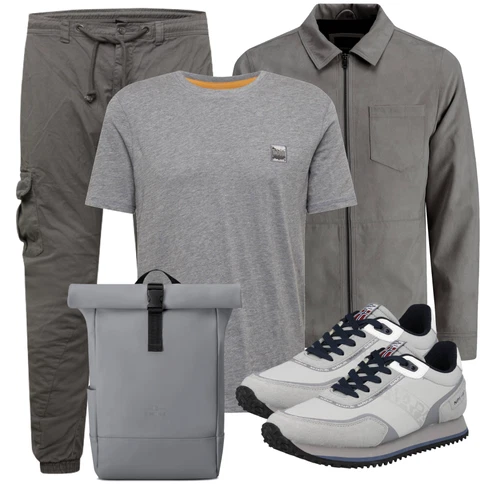 Hose Große Größe/Unkategorisiert Urban Classics kombinieren mit Grau Schuh Sneaker Low Napapijri
