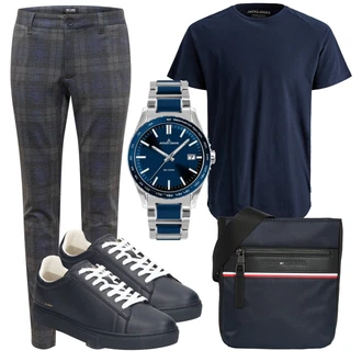 spitze Outfit mit Dunkelblau/Blau/Hellblau vegane schuhe/Vintage Sneaker/Sneaker Low/Schmaler Sneaker/Leder Sneaker Armani Exchange "Casual Business Outfit"