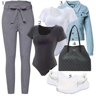 outfit mit Svetlo modra Urban Classics "Priložnostna oblačila"
