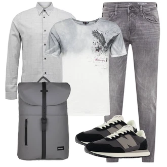 Outfit mit Schwarz Sneaker New Balance "Praktischer Look"
