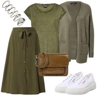 Outfit s Bílá/Fialová/Krémová Nízká Teniska/Letní Tenisky/Plátěná Teniska Superga "Ležérní Outfit"