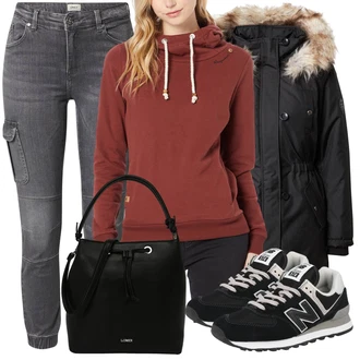 Outfit s Černá Teniska/Zimní bota/Nízká bota na podpatku New Balance "Nejúžasnější streetwear outfit"