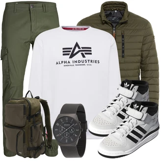 Outfit mit Dunkelgrün/Khaki Steppjacke/Isolationsjacke/Daunenjacke/Kunstfaserjacke/Winterjacke/Hybridjacke/Merinojacke/Verstaubare Jacke/Jacke mit Seitlichem Reißverschluss/Thermojacke Camel Active "Freizeit Outfit"
