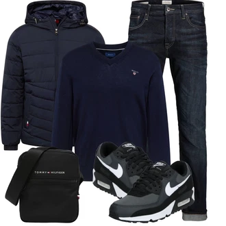 Outfit mit Blau/DunkelBlau Damen 7/8-Länge Jeans/Sportschuhe/Jeans mit Schlitz/Low Rise Jean/Low Waist Jean/Regular-Fit Jeans/Formelles Hemd/Slim Fit Jeans/Straight Leg Jean/Leder Schuhe/Tapered-Jeans/Thermojeans/Winterjacke/Unkategorisiert Jack & Jones "Winterlicher Look"