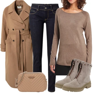 Prošívaný Dlouhé / Maxi Outfit s Hnědá Taška/Dlouhá tylová sukně/Dlouhé Šaty/Doplňek/Dlouhý Zimní Kabát Guess "Zimní look"