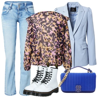 Outfity na zimu Midi s Červená/Krémová/Bílá Šněrovací Kotníková Bota/Klasická kozačka/Bojová Bota Dr. Martens "Zimní outfity"