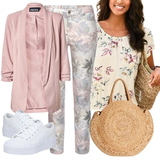 Květovaný Outfit s Šedá/Hnědá/Fialová/Růžová Termální Džíny/Zkrácené Džíny/Kotníková Bota/Kožené Boty/Capri Džíny/Dámské Džíny s Délkou 7/8/Kožená bunda/Navlékací džíny Lascana "Vzhledy pro volný čas"