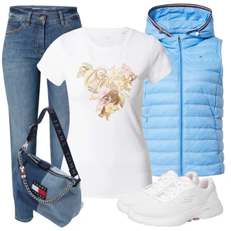Outfit s Modrá/Světle modrá/Tmavě modrá Zimní bunda/Sportovní boty/Džíny Regular Fit/Zužující se Džíny/Navlékací džíny/Kotníková Bota/High Waist Džínové Kalhoty/Push up Džín/Džíny s Rozparkem/Capri Džíny/Kožené Boty/Dámské Džíny s Délkou 7/8/Slim Fit Džíny/Zkrácené Džíny/Nezařazené GERRY WEBER "Jarní outfit"