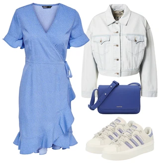 60. narozeniny Outfit s Světle modrá/Modrá Občanské šaty/Zavinovací Šaty/Společenské šaty pro hosta Only "Vzhledy pro volný čas"Look: 30. narozeniny, 60. narozeniny, Koncert, Firemní večírek, Chatky, Den matek, Zvláštní příležitosti, Narozeniny