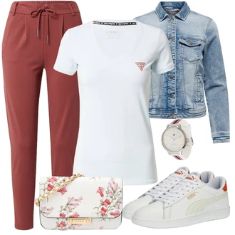 Mom Outfit s Světle modrá/Modrá Džínové Bund/Krátké Džínové Bundičky Only "Lehký outfit"Look: Mom, Krásný, Univerzitní, 90tá léta, Cool, S průsvitem